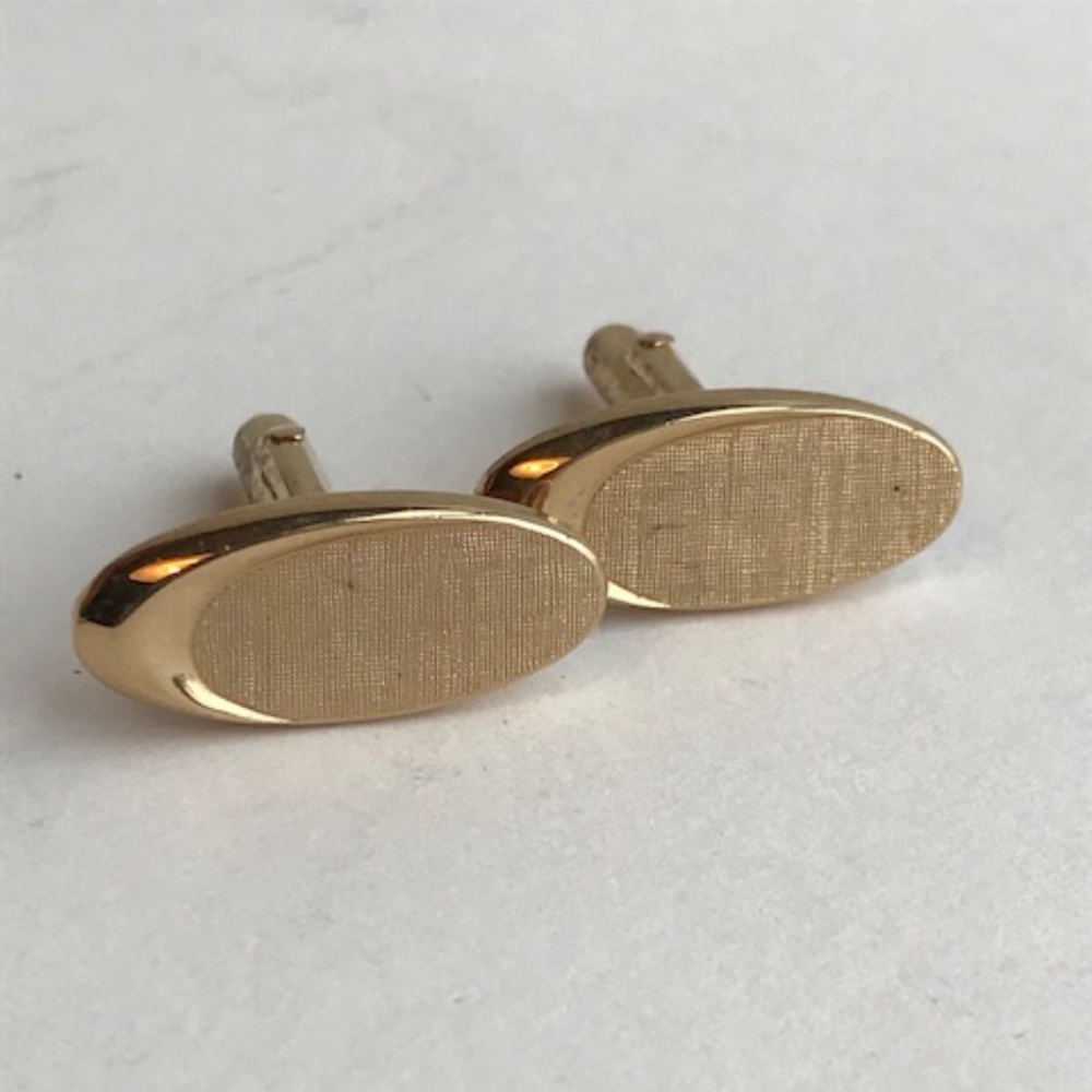 Vtg Swank Gold Tone Cufflinks